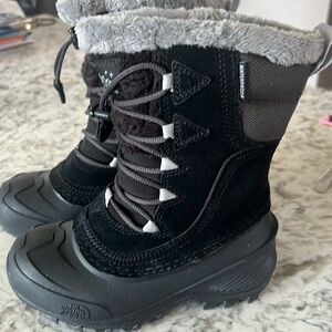 Girls North Face Snow Boots